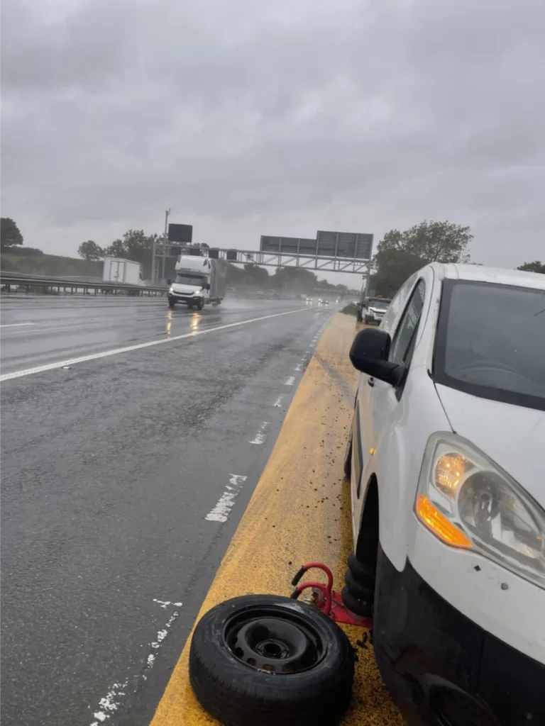 Emergency Tyre Puncture Repair
